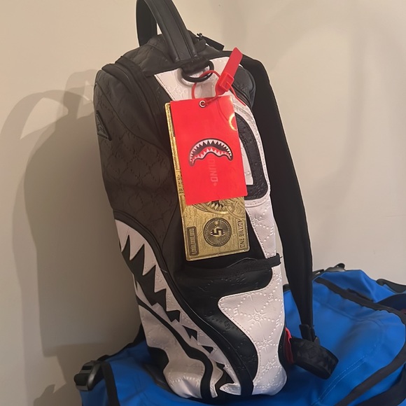 COPY - Spray ground backpack - Picture 2 of 7